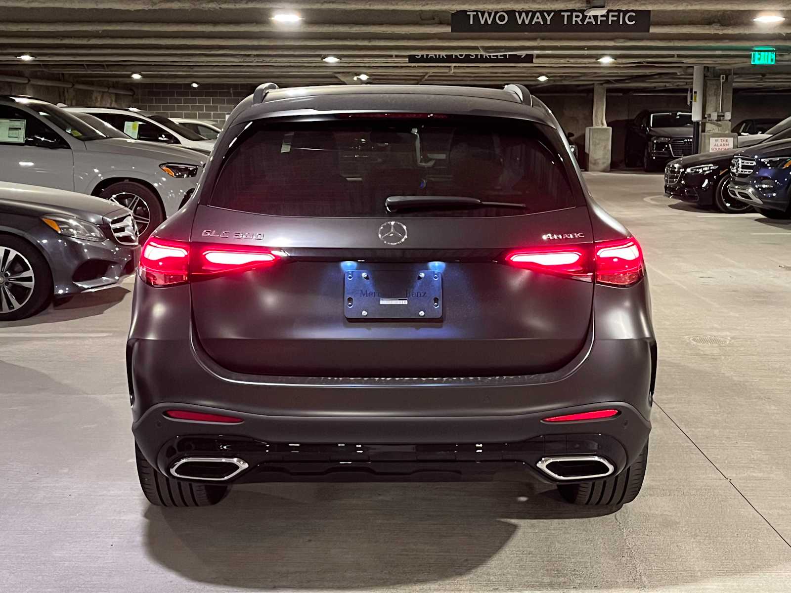 new 2025 Mercedes-Benz GLC 300 car