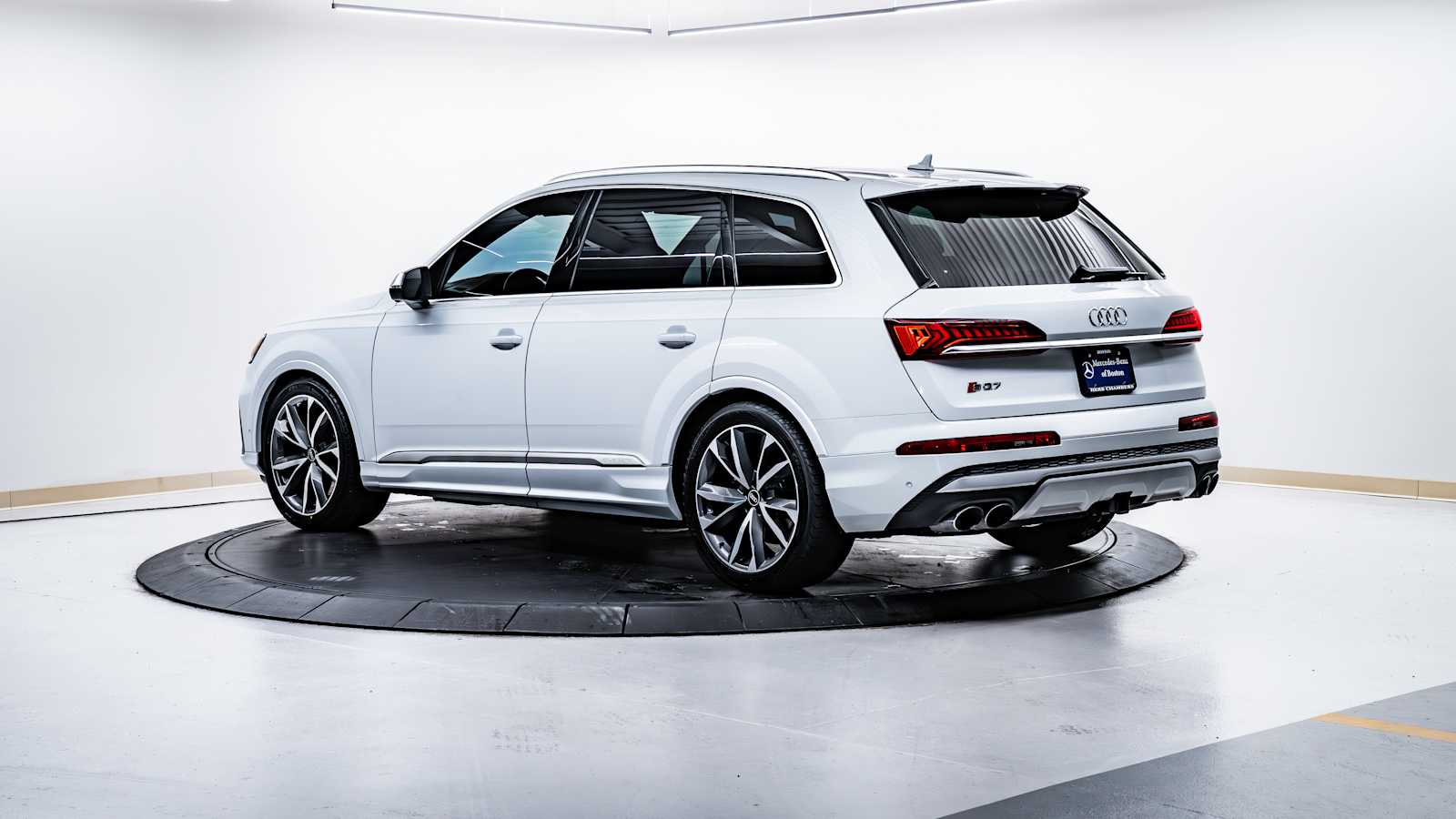 used 2021 Audi SQ7 car, priced at $47,998