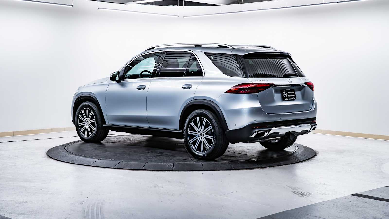 used 2024 Mercedes-Benz GLE 350 car, priced at $55,998