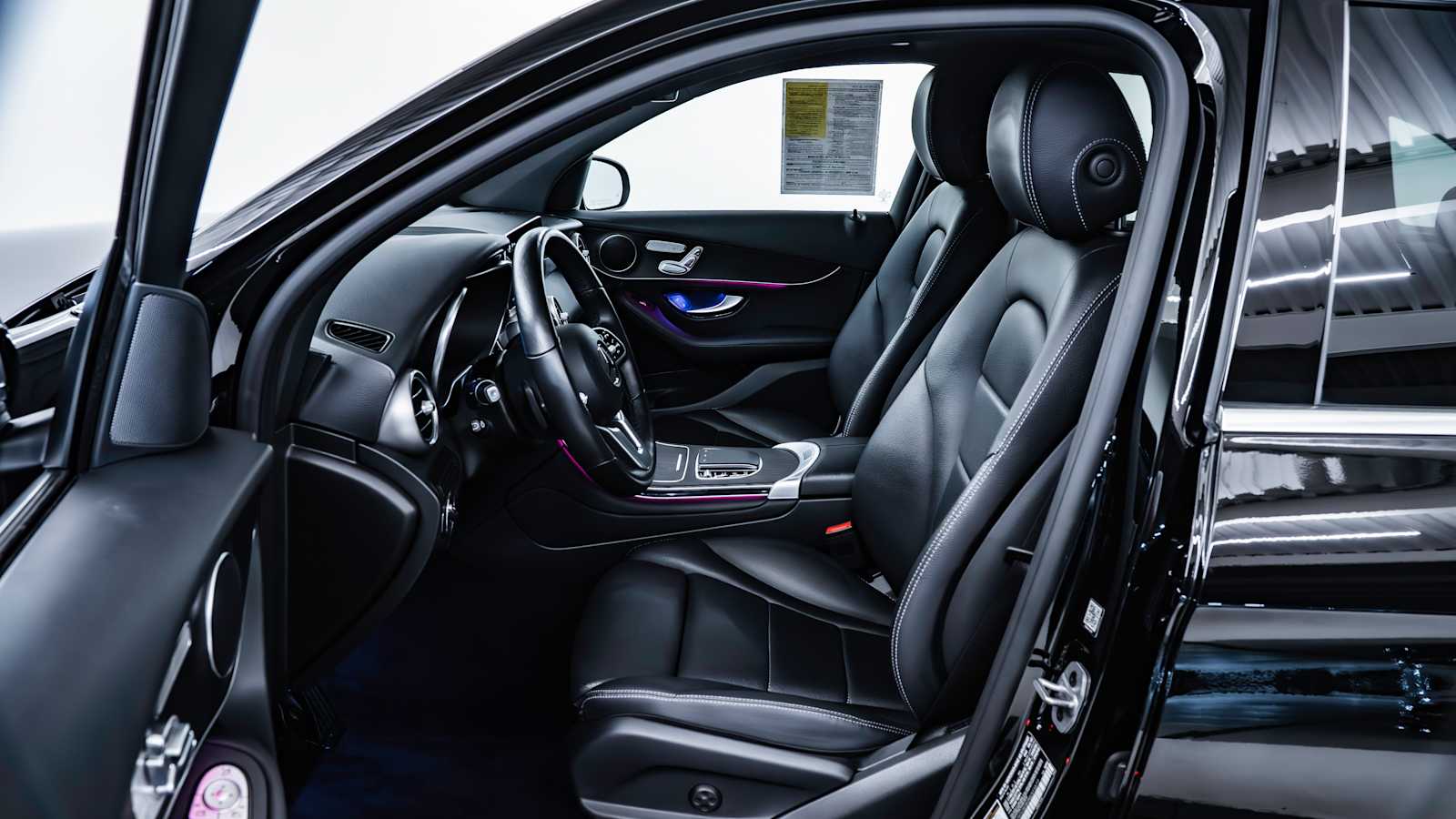 used 2022 Mercedes-Benz GLC 300 car, priced at $35,998