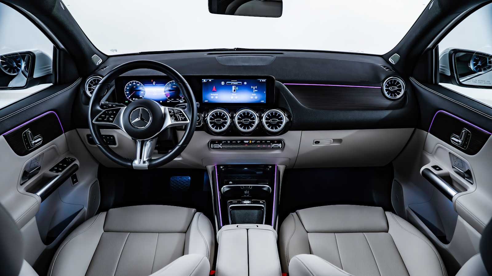 used 2025 Mercedes-Benz GLA 250 car, priced at $45,898