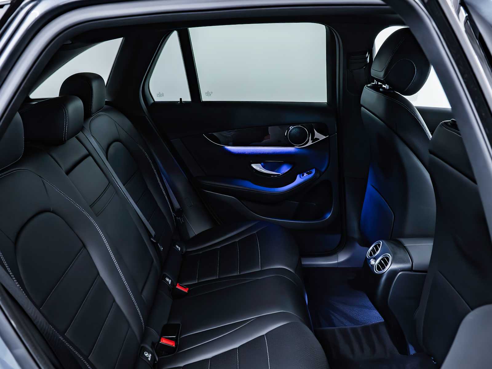 used 2022 Mercedes-Benz GLC 300 car, priced at $37,998