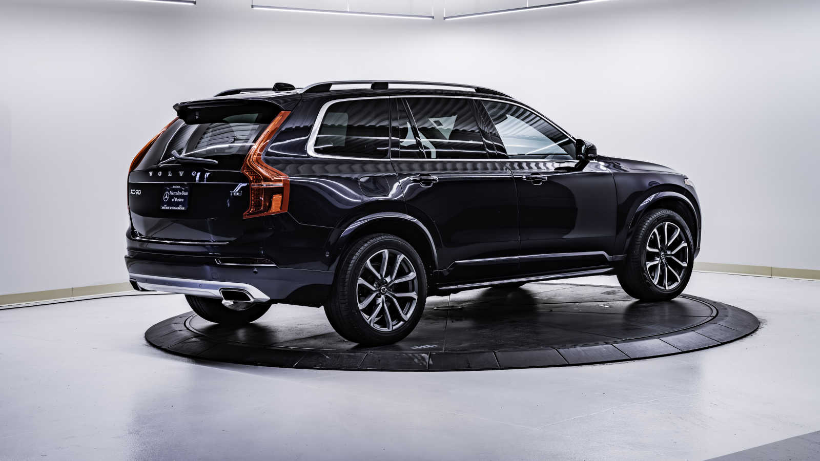 used 2019 Volvo XC90 car, priced at $30,998