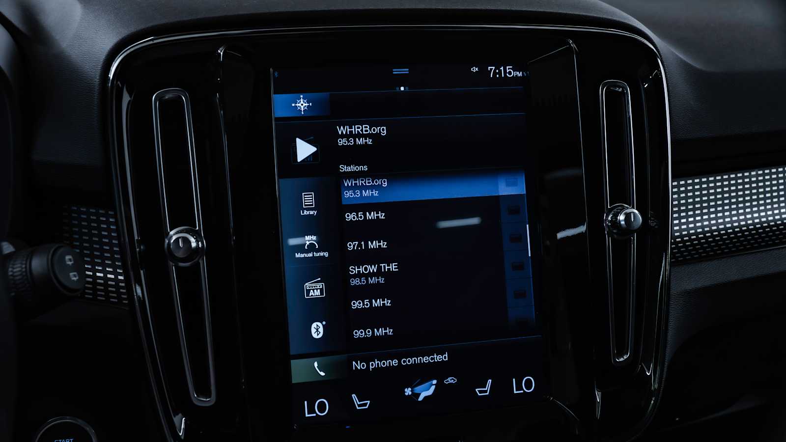 used 2020 Volvo XC40 car, priced at $15,945