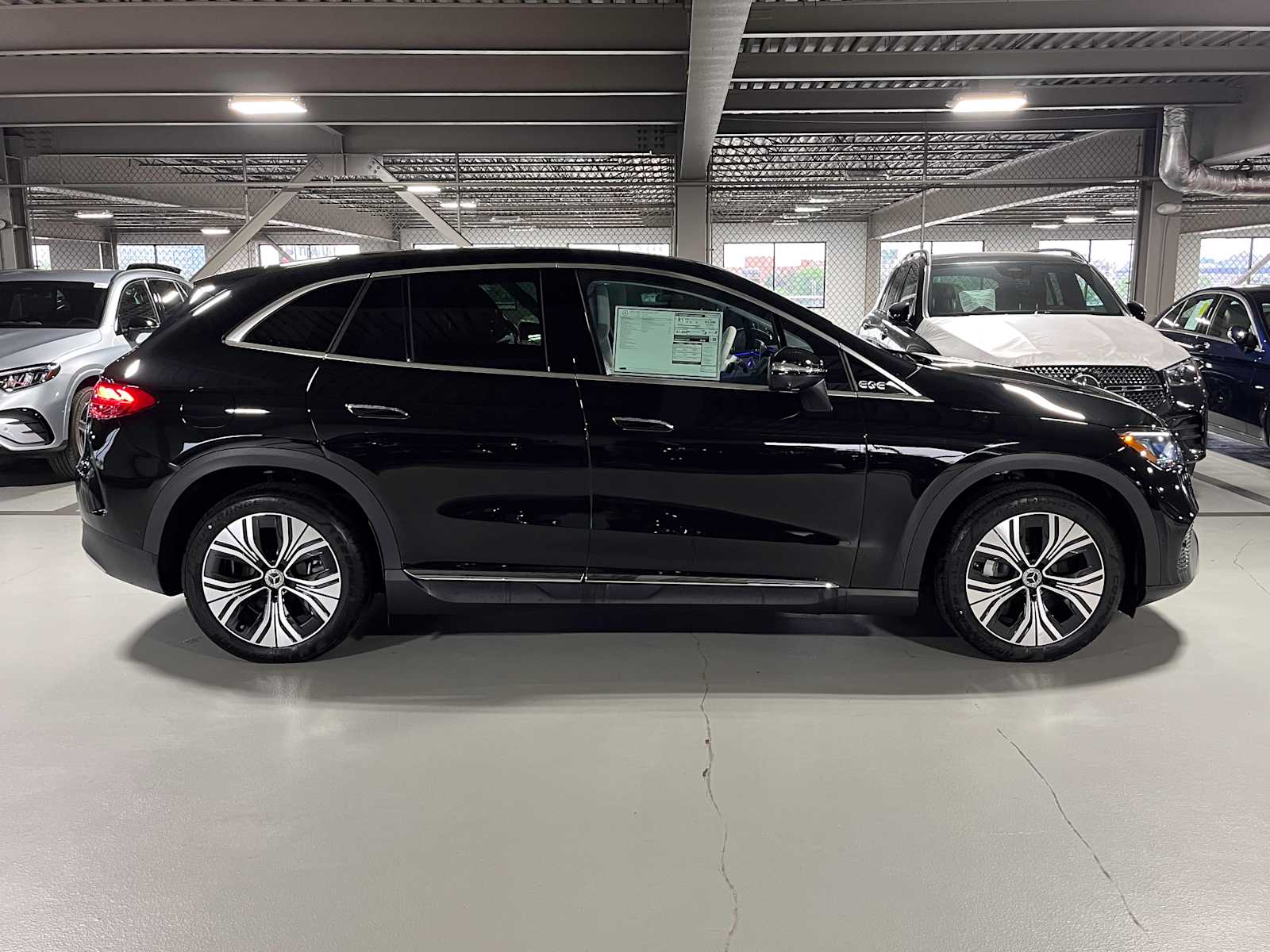 new 2025 Mercedes-Benz EQE 350 car