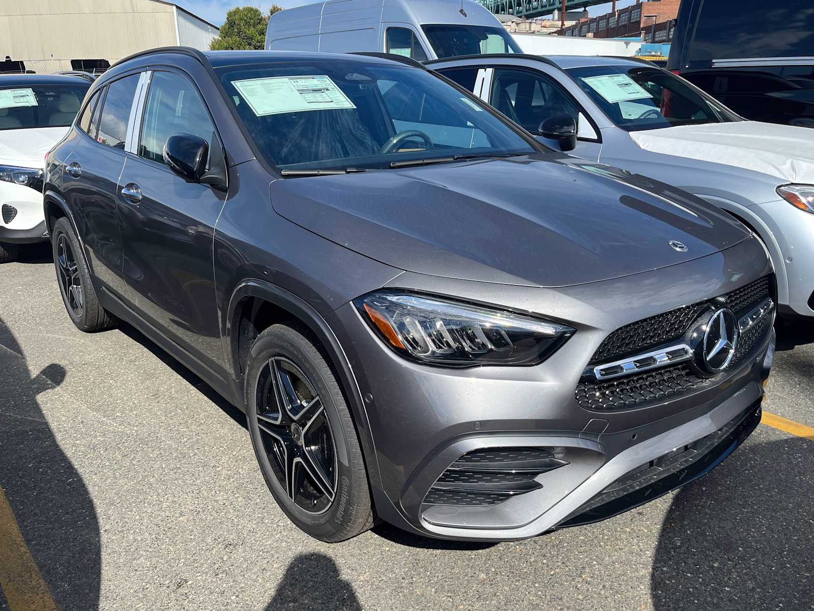 new 2025 Mercedes-Benz GLA 250 car