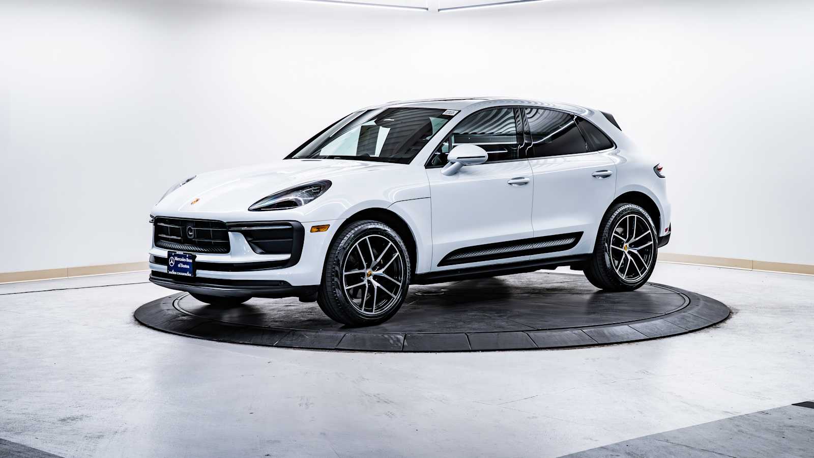 used 2022 Porsche Macan car, priced at $47,598