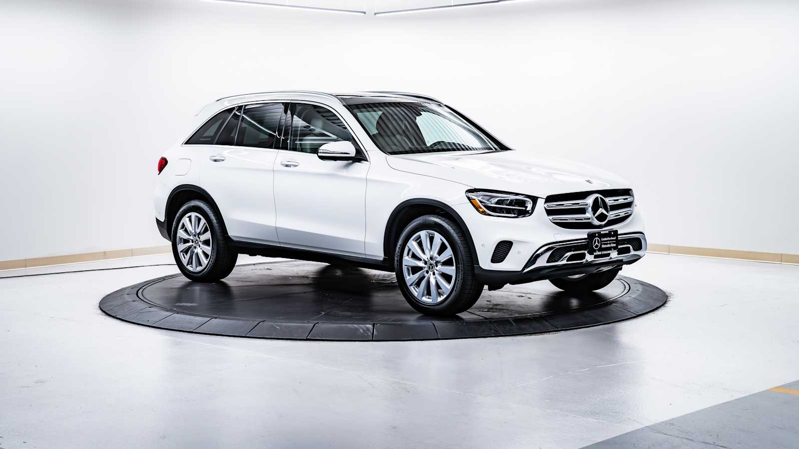 used 2021 Mercedes-Benz GLC 300 car, priced at $30,998