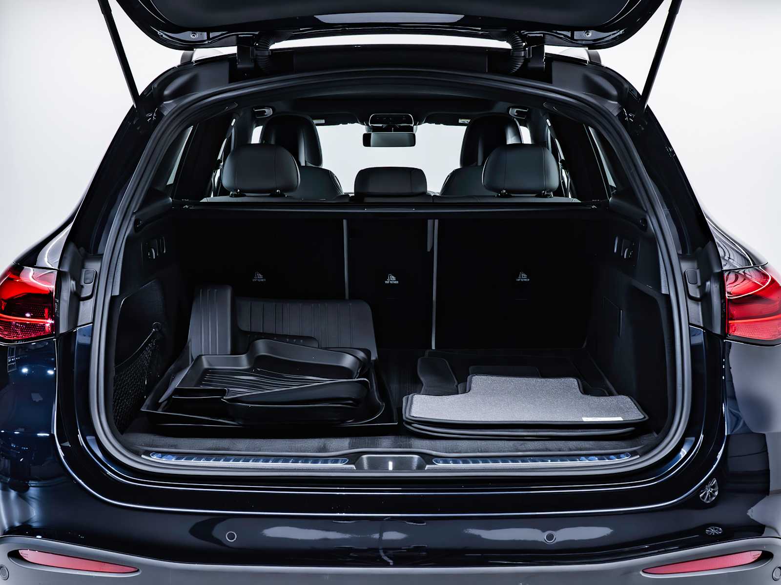 used 2023 Mercedes-Benz GLC 300 car, priced at $47,998