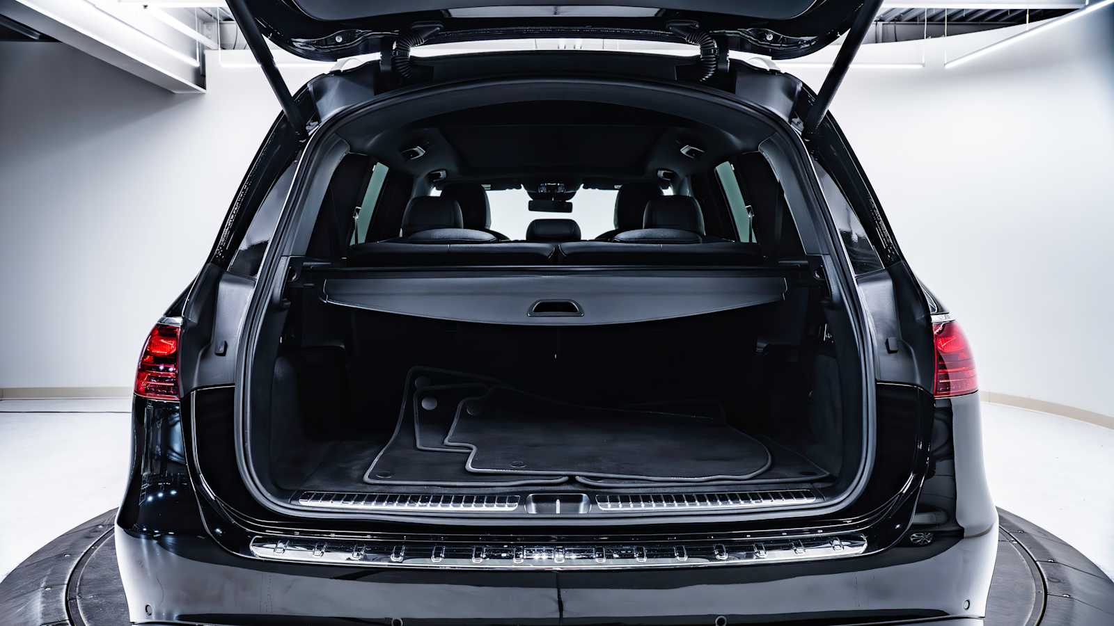 used 2025 Mercedes-Benz GLS 450 car, priced at $83,798