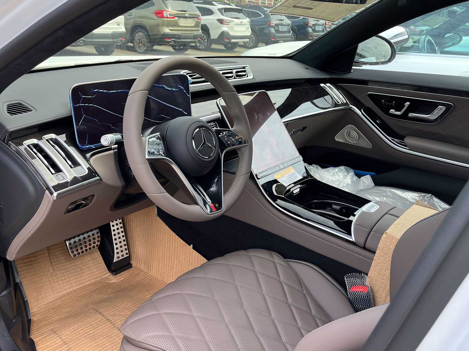 new 2025 Mercedes-Benz S-Class car