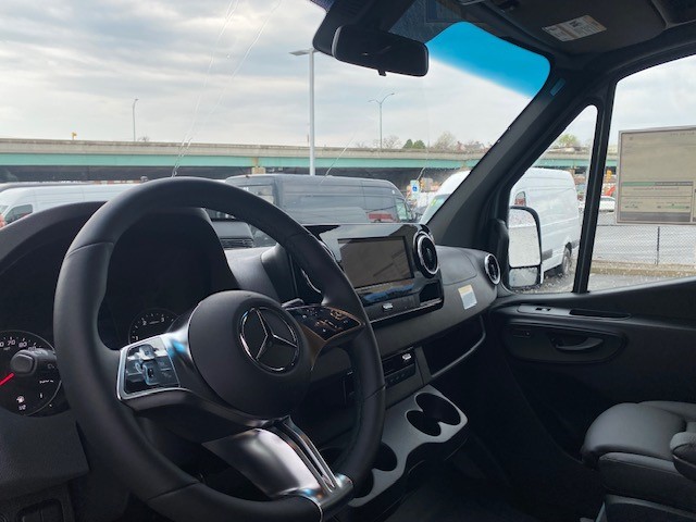 new 2025 Mercedes-Benz Sprinter car