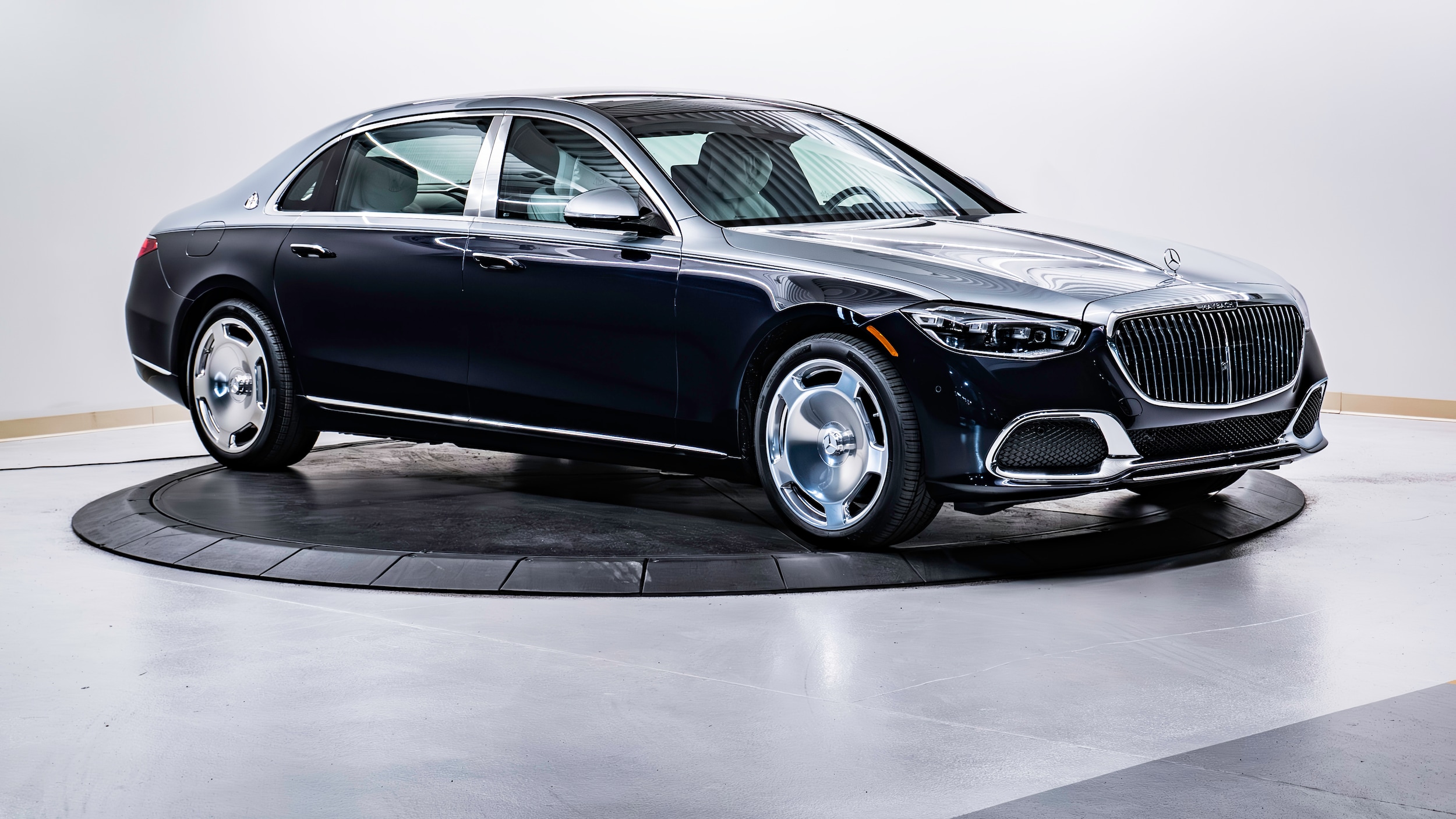 used 2024 Mercedes-Benz Maybach S 580 car, priced at $178,998