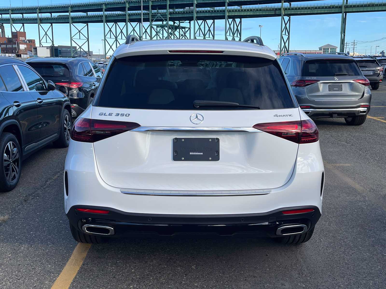 new 2025 Mercedes-Benz GLE 350 car