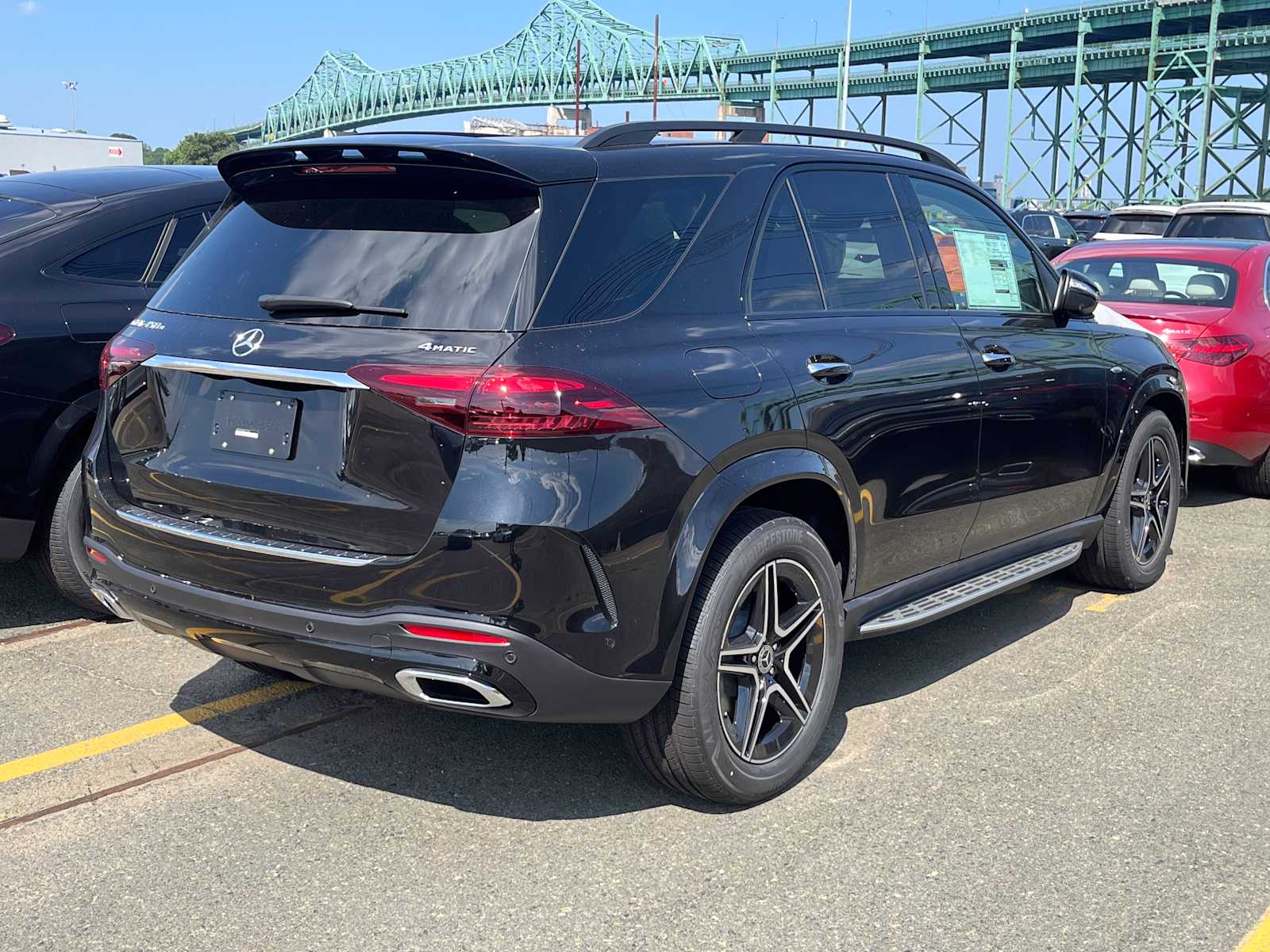 new 2025 Mercedes-Benz GLE 450e car