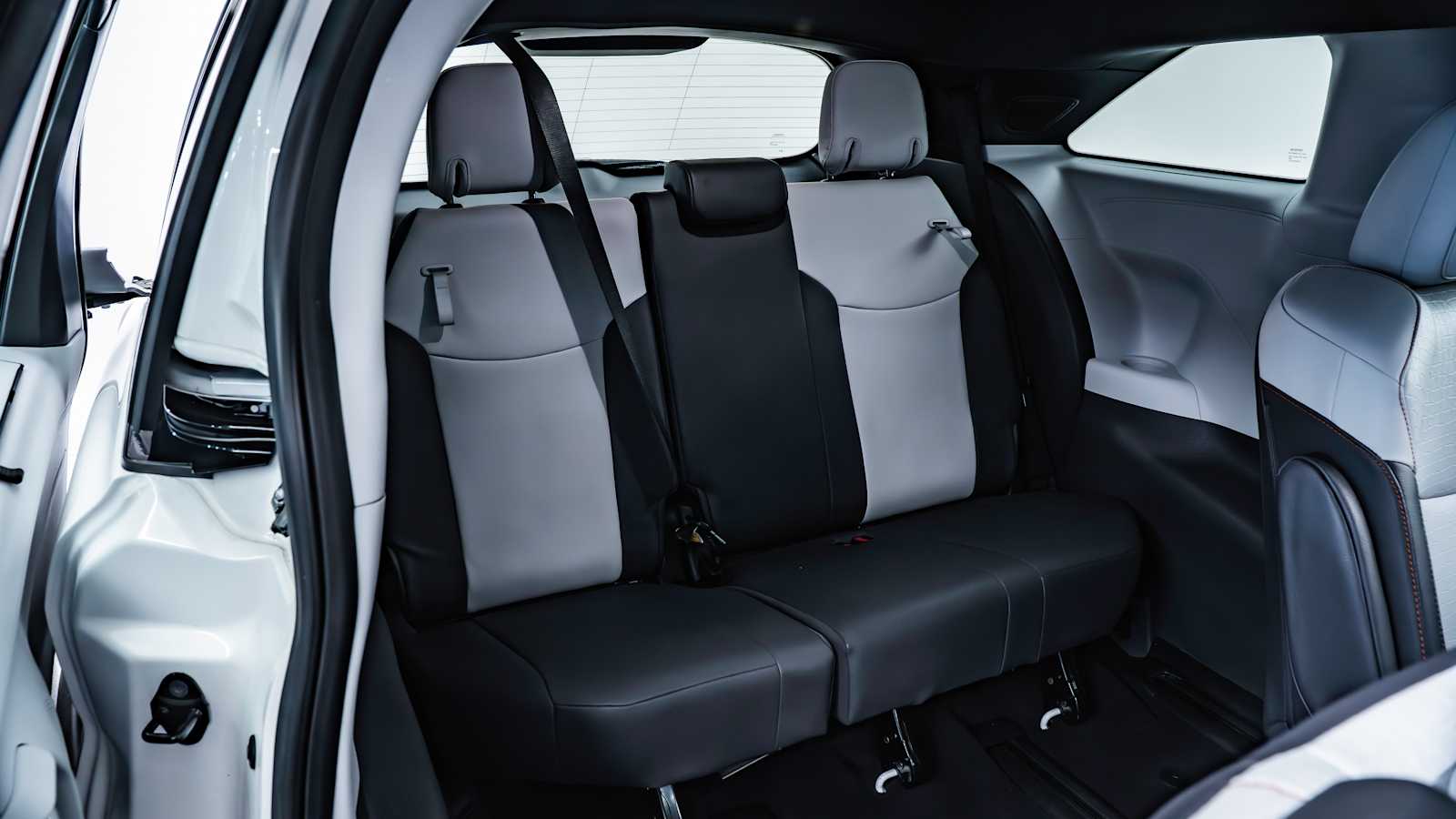 used 2021 Toyota Sienna car, priced at $39,898