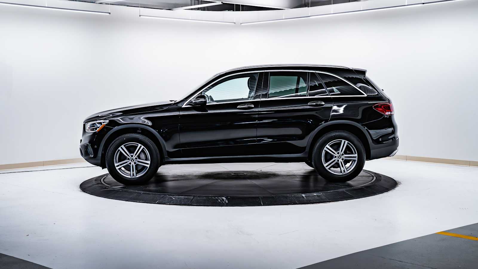 used 2021 Mercedes-Benz GLC 300 car, priced at $34,298