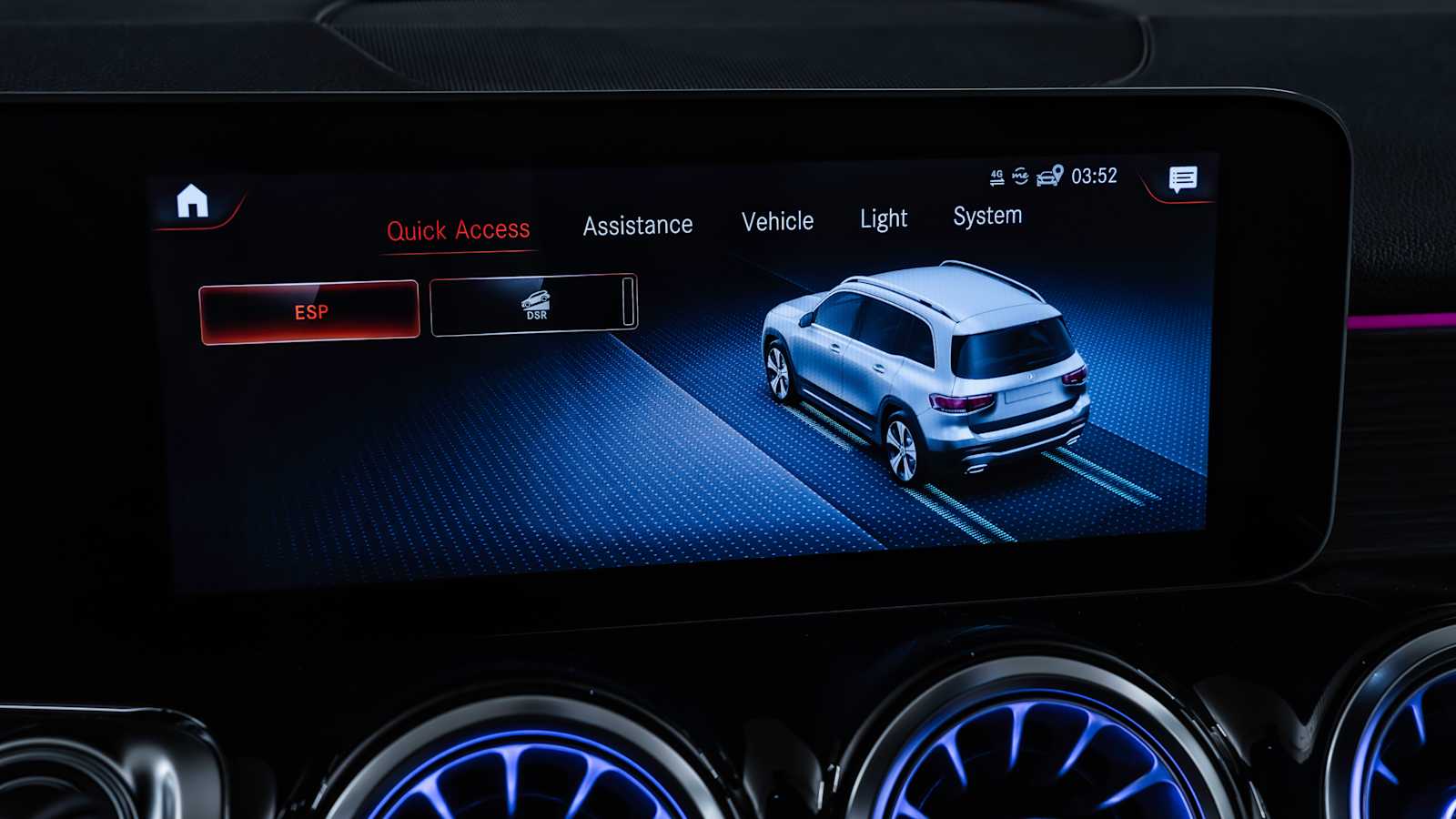 used 2020 Mercedes-Benz GLB 250 car, priced at $28,998