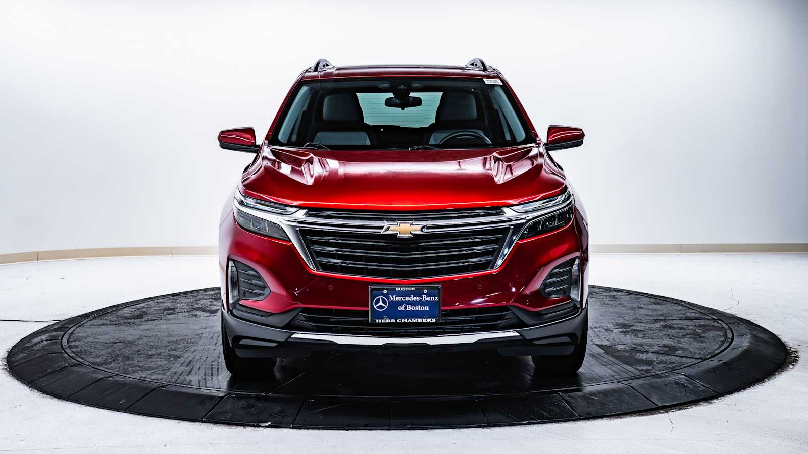 used 2023 Chevrolet Equinox car, priced at $22,718