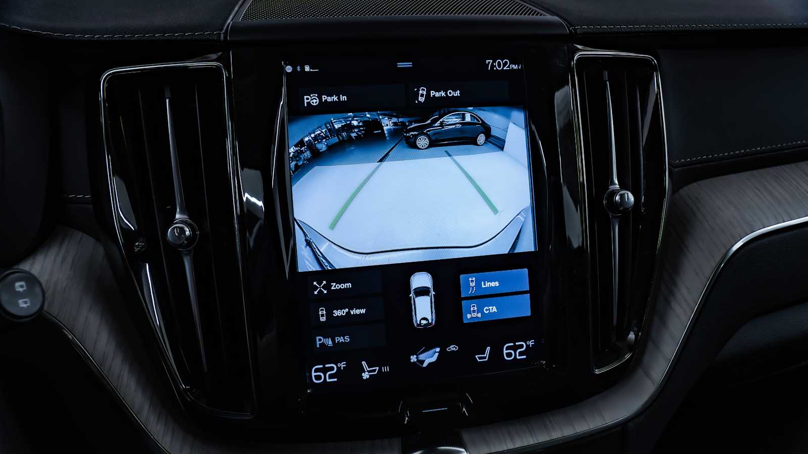 used 2021 Volvo XC60 car, priced at $27,998