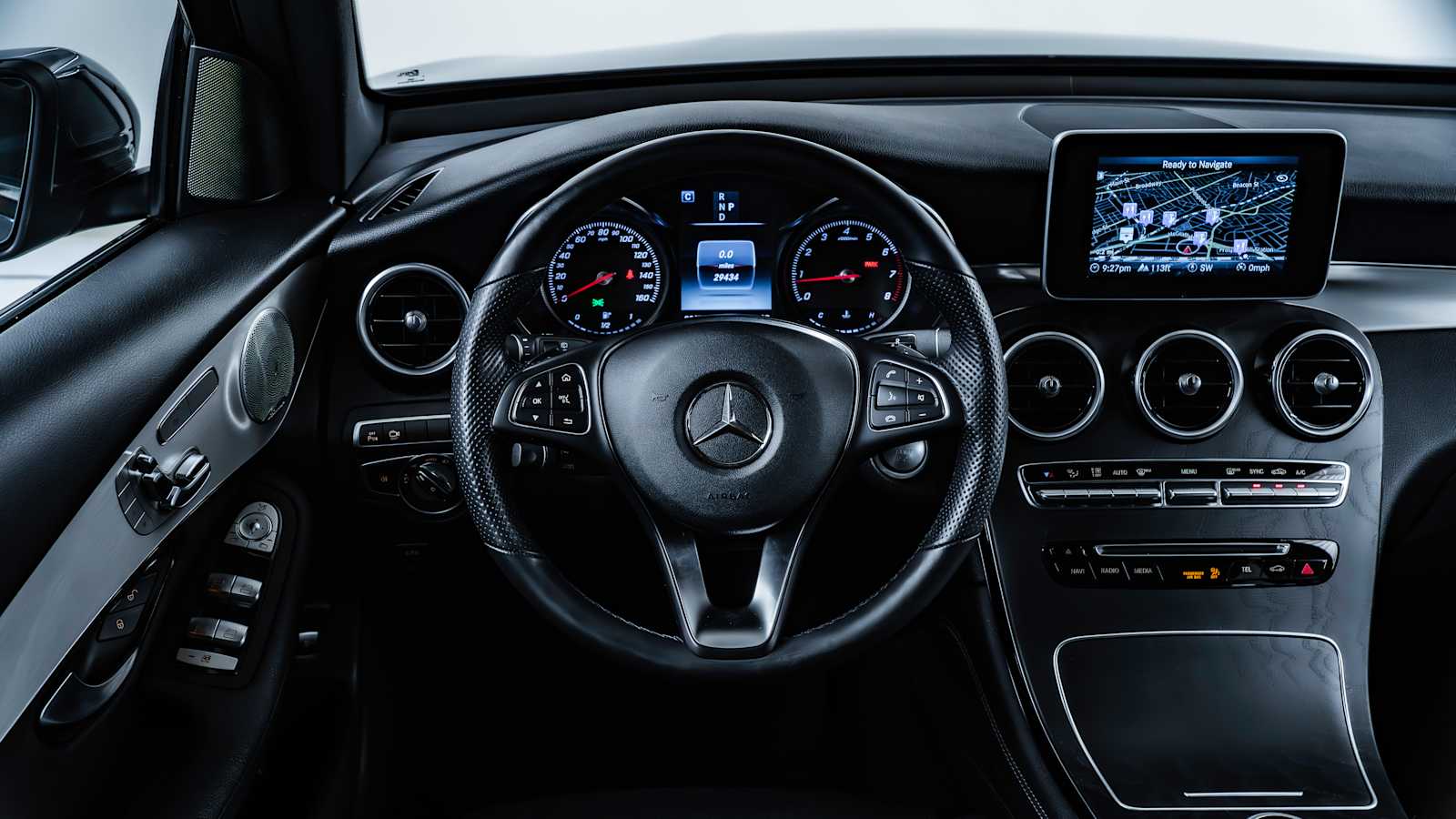 used 2019 Mercedes-Benz GLC 300 car, priced at $27,398