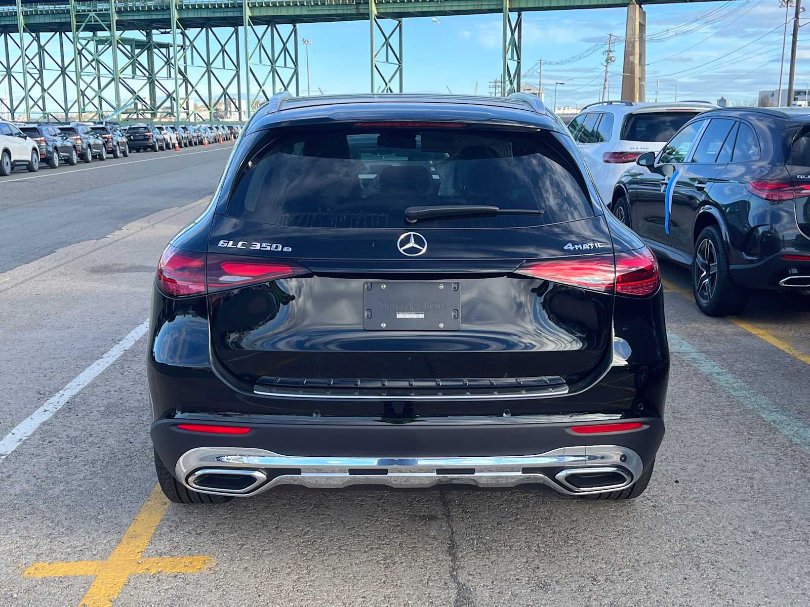 new 2025 Mercedes-Benz GLC 250e Plug-In Hybrid car