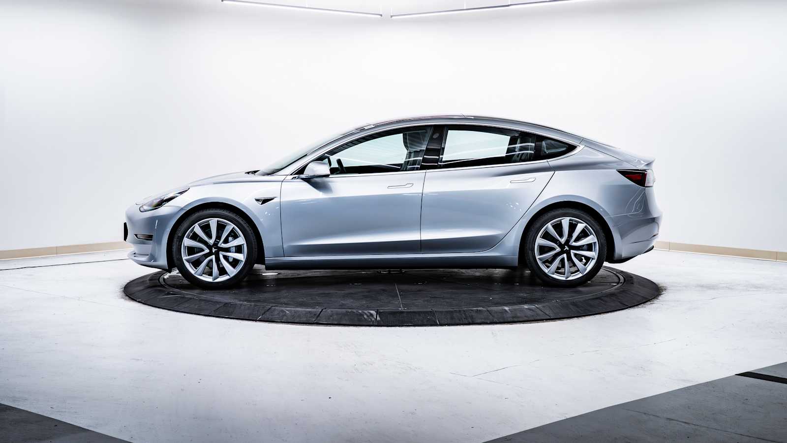 used 2018 Tesla Model 3 car, priced at $21,998
