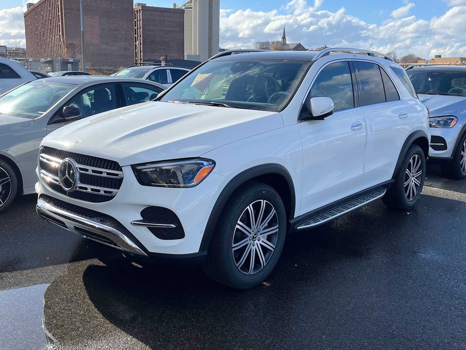 new 2025 Mercedes-Benz GLE 450e Plug-In Hybrid car