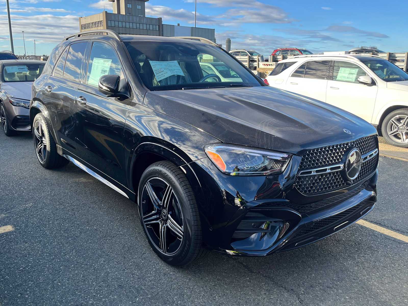 new 2025 Mercedes-Benz GLE 350 car