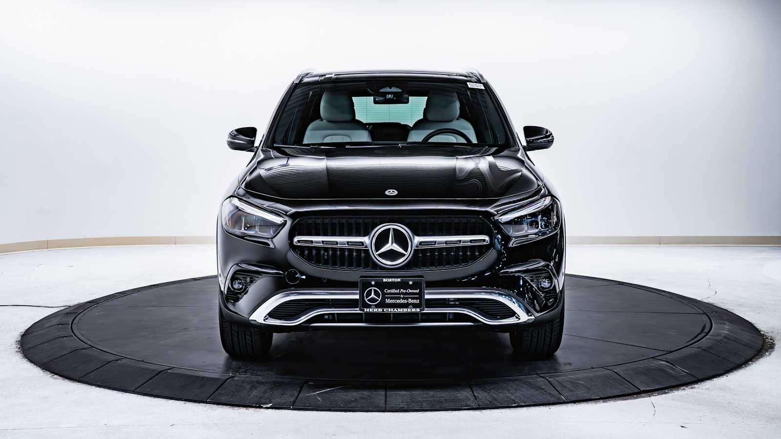 used 2025 Mercedes-Benz GLA 250 car, priced at $43,888