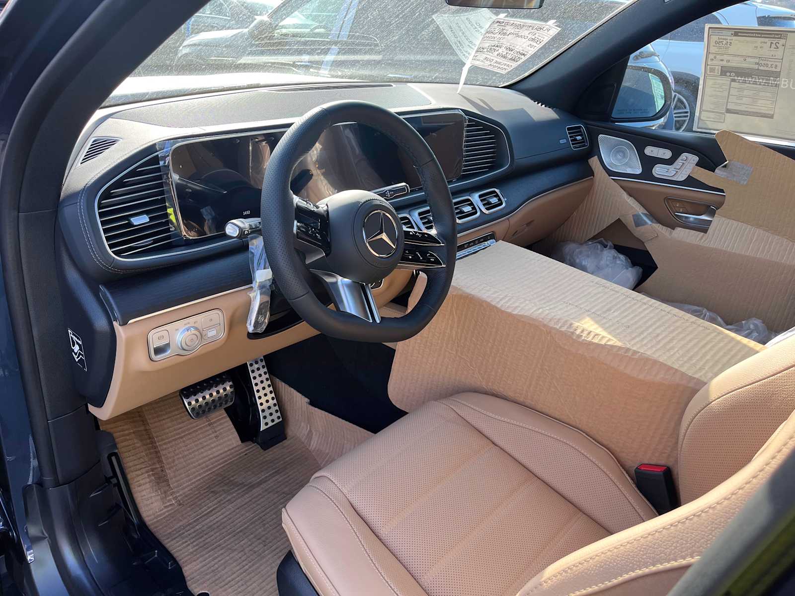 new 2025 Mercedes-Benz GLS 450 car