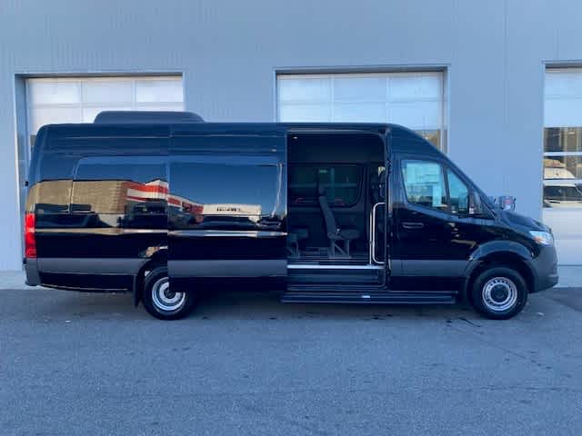 new 2024 Mercedes-Benz Sprinter 3500 car