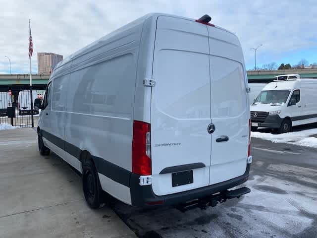 new 2025 Mercedes-Benz Sprinter car