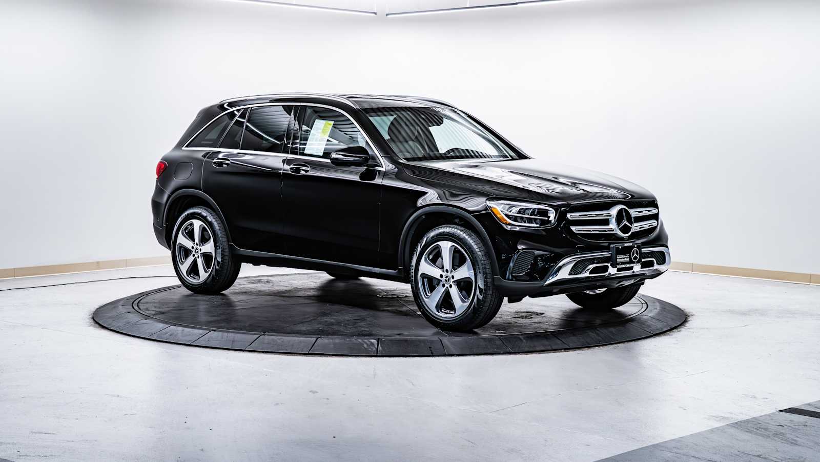used 2022 Mercedes-Benz GLC 300 car, priced at $37,498