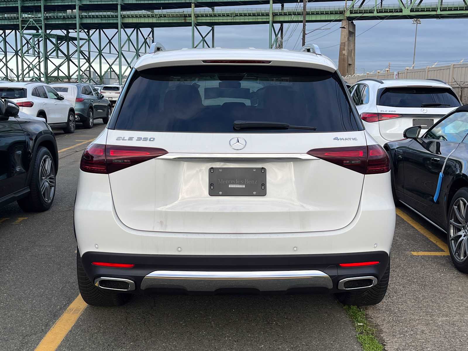 new 2025 Mercedes-Benz GLE 350 car