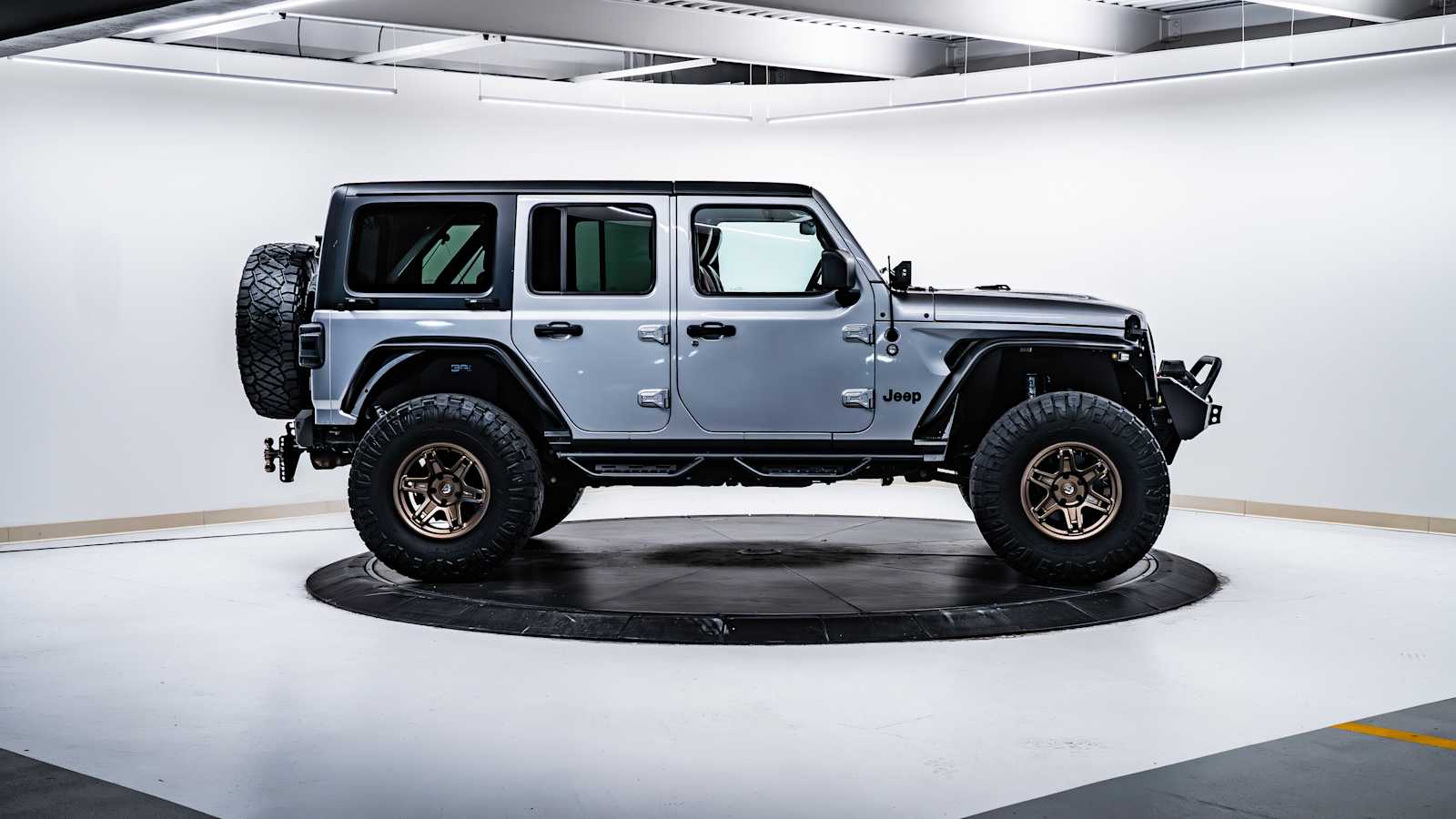 used 2021 Jeep Wrangler car, priced at $32,998