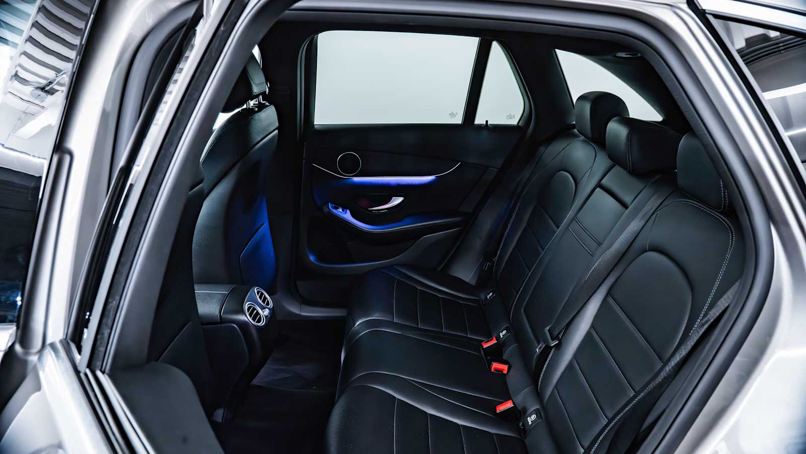 used 2020 Mercedes-Benz GLC 300 car, priced at $18,998