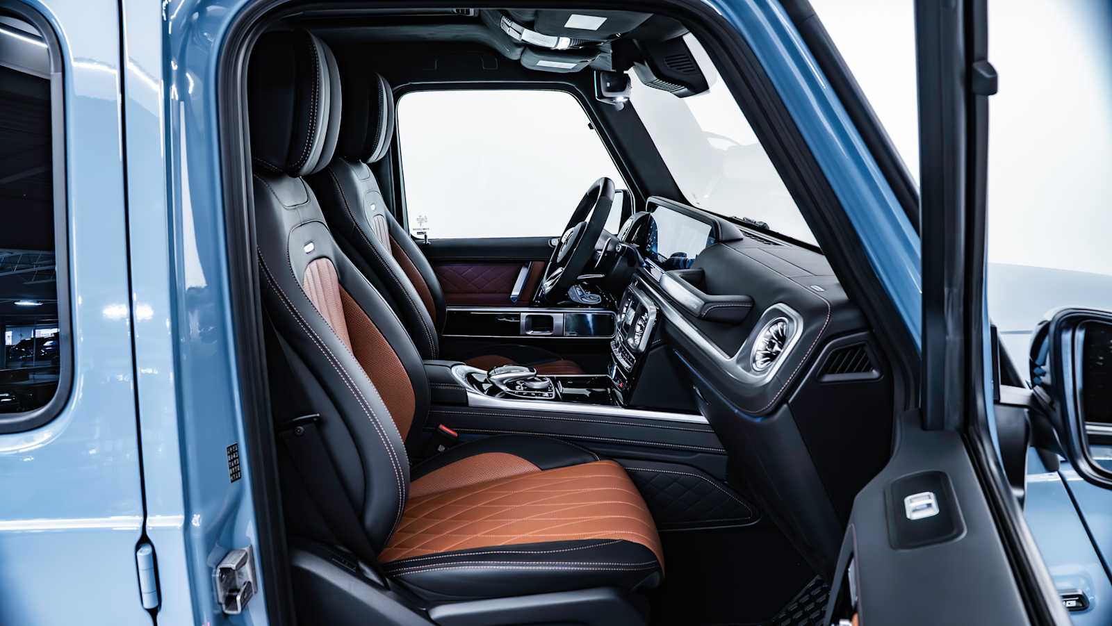 used 2023 Mercedes-Benz AMG G 63 car, priced at $175,598