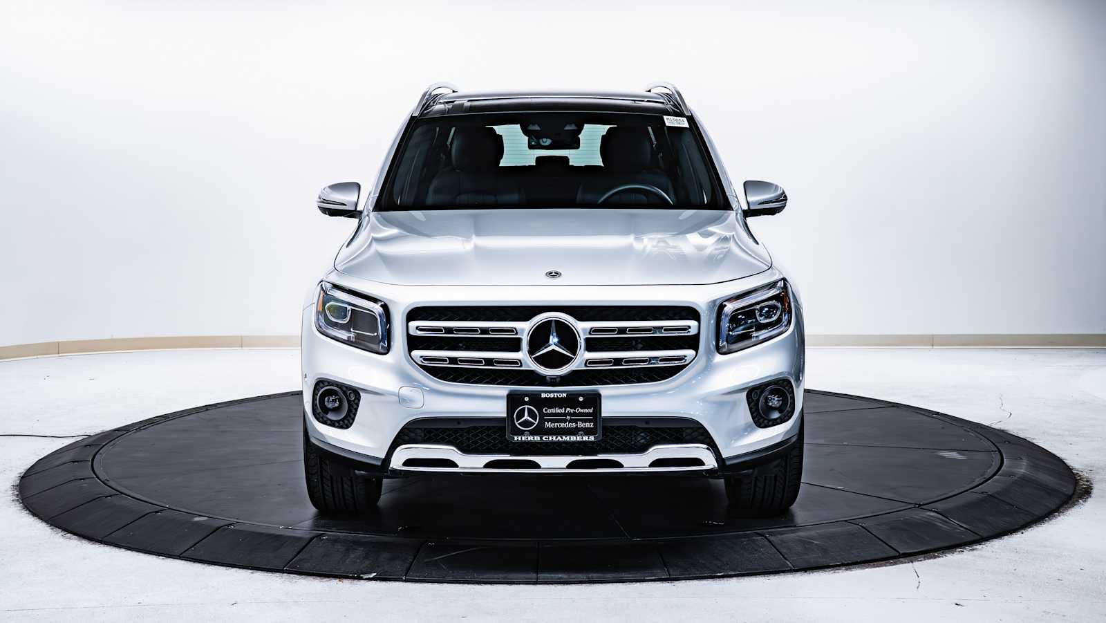 used 2022 Mercedes-Benz GLB 250 car, priced at $34,798
