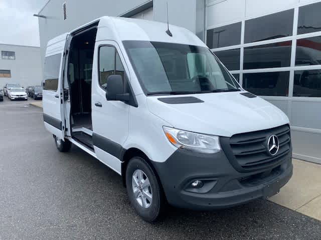 new 2025 Mercedes-Benz Sprinter car