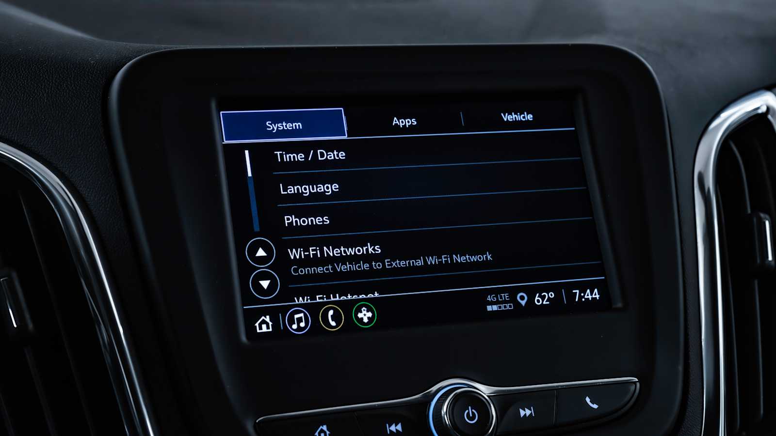 used 2023 Chevrolet Equinox car, priced at $22,718