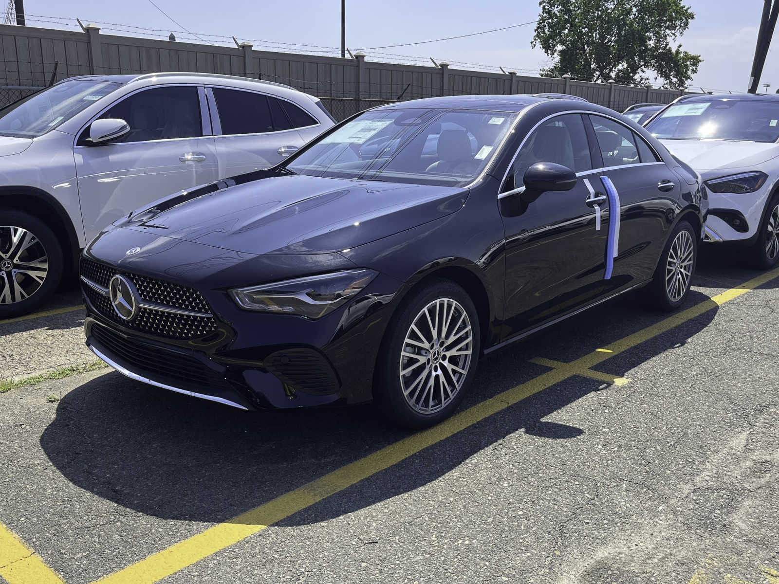 new 2025 Mercedes-Benz CLA 250 car