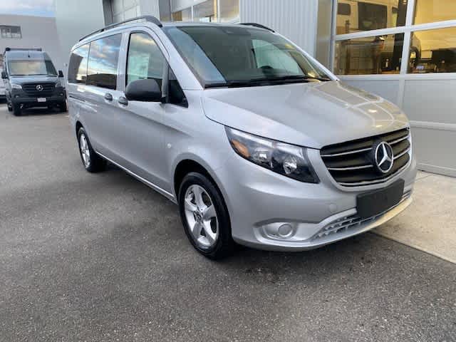 new 2023 Mercedes-Benz Metris car