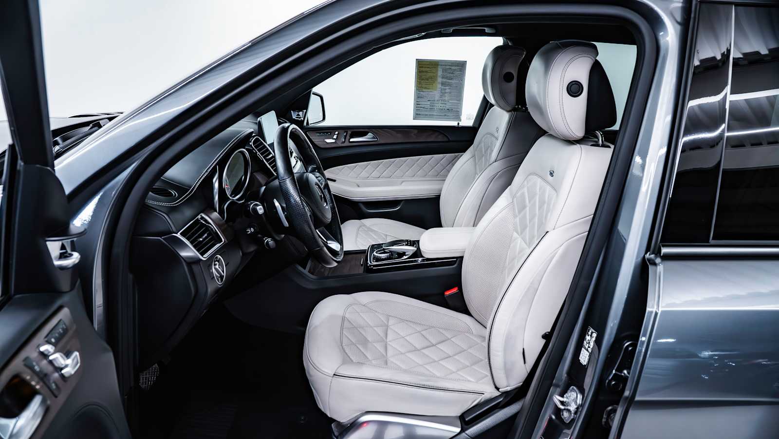 used 2019 Mercedes-Benz GLS 550 car, priced at $27,998