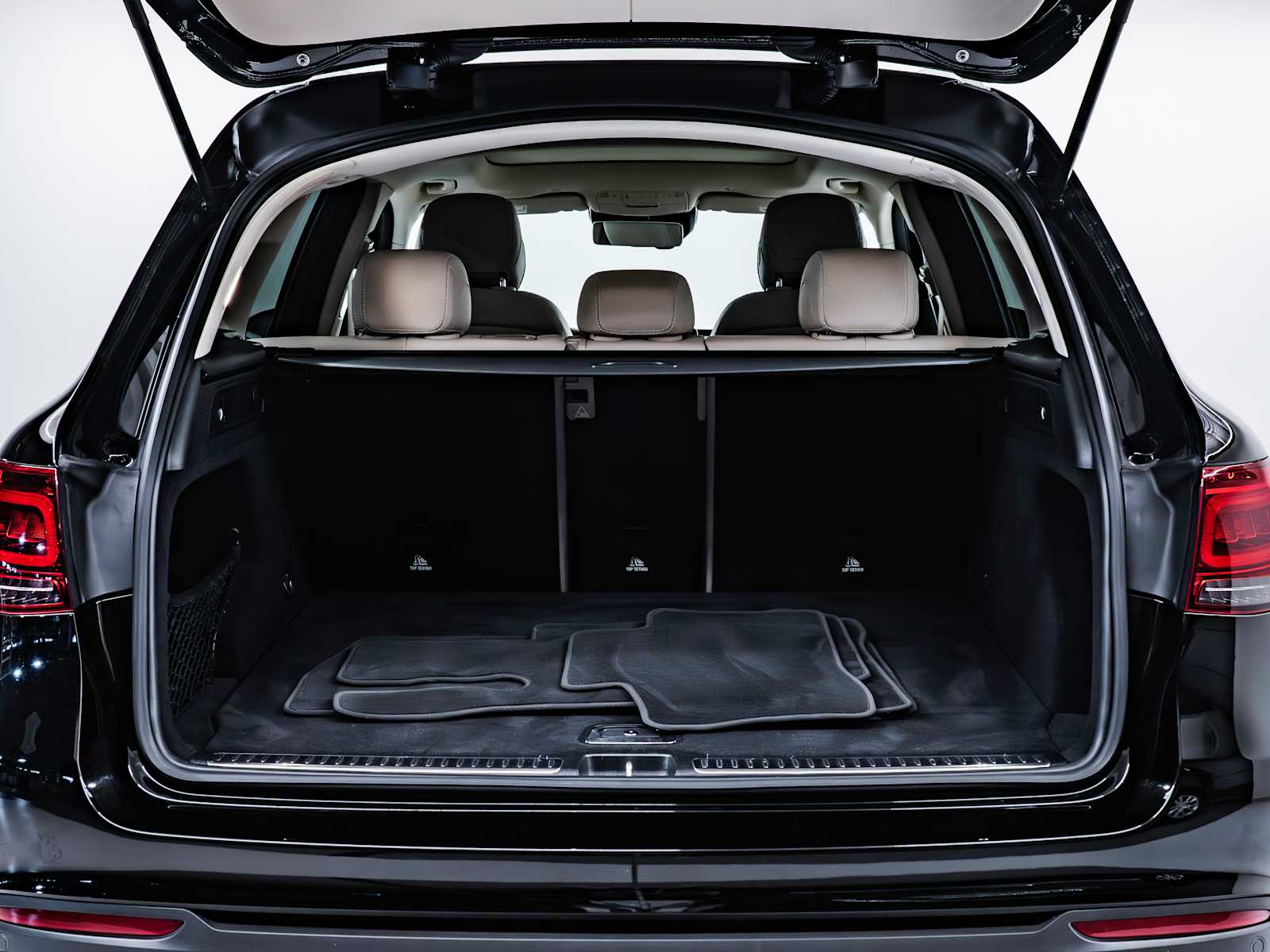 used 2022 Mercedes-Benz GLC 300 car, priced at $35,998