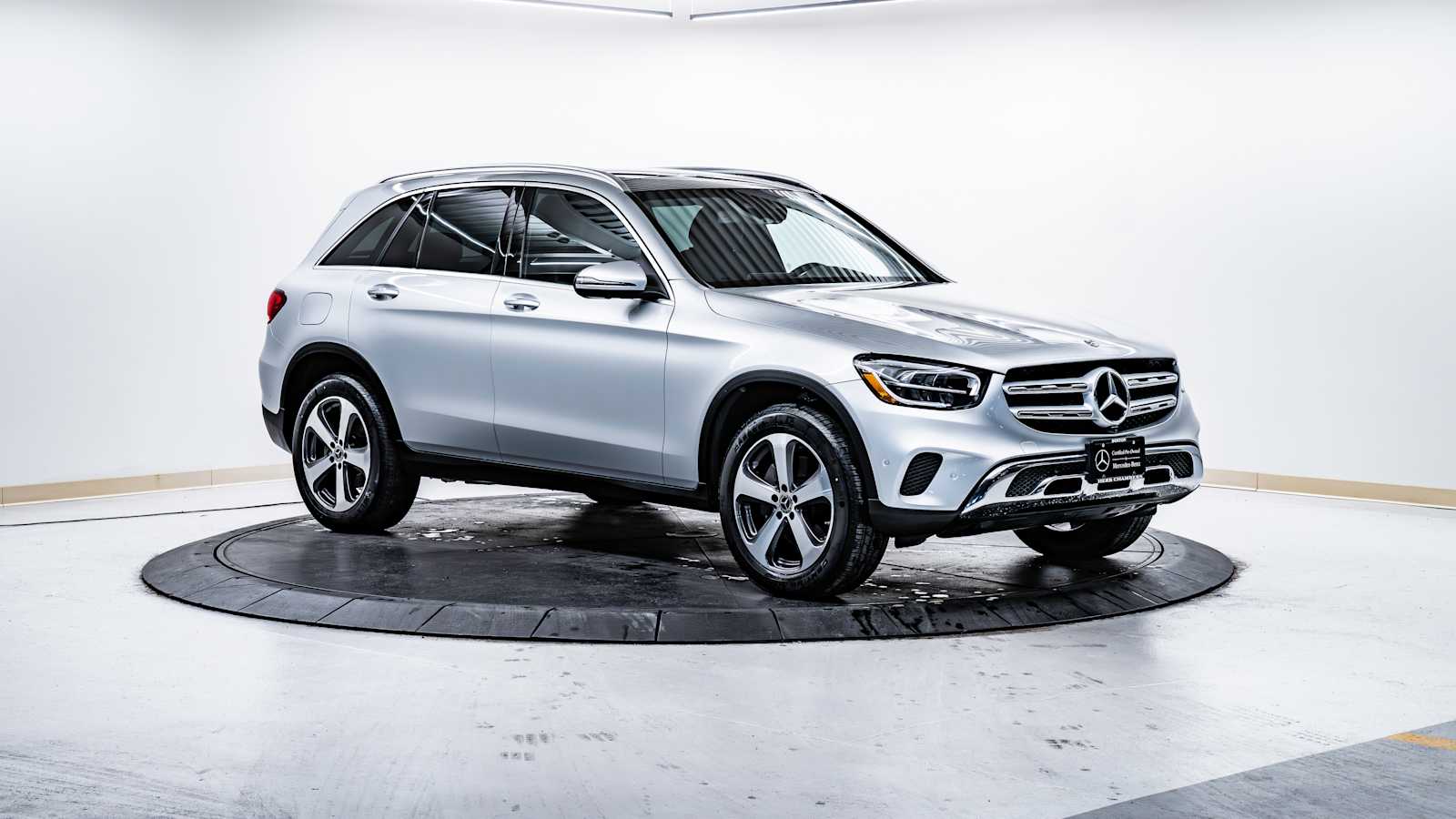 used 2020 Mercedes-Benz GLC 300 car, priced at $33,330