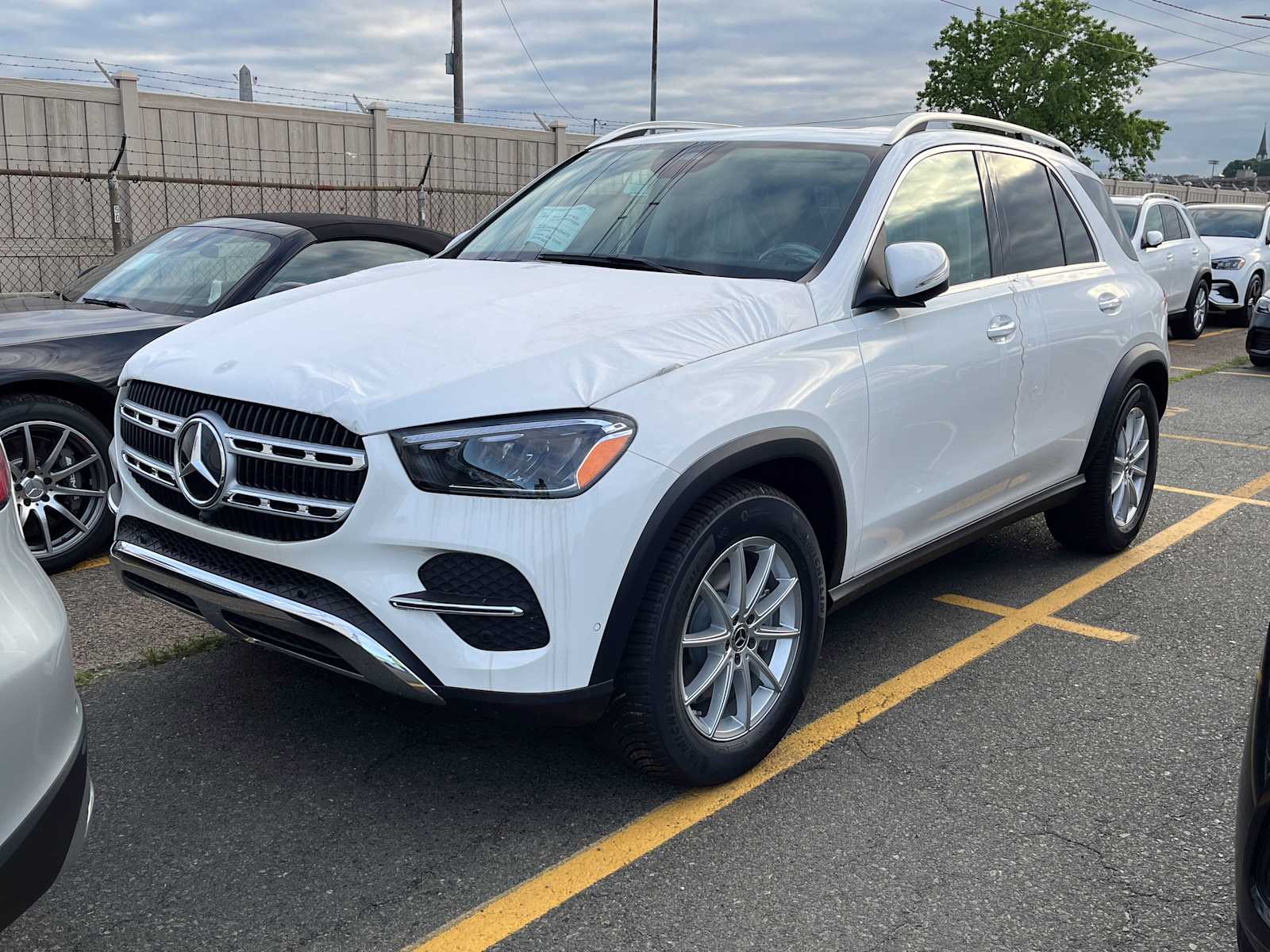 new 2025 Mercedes-Benz GLE 350 car