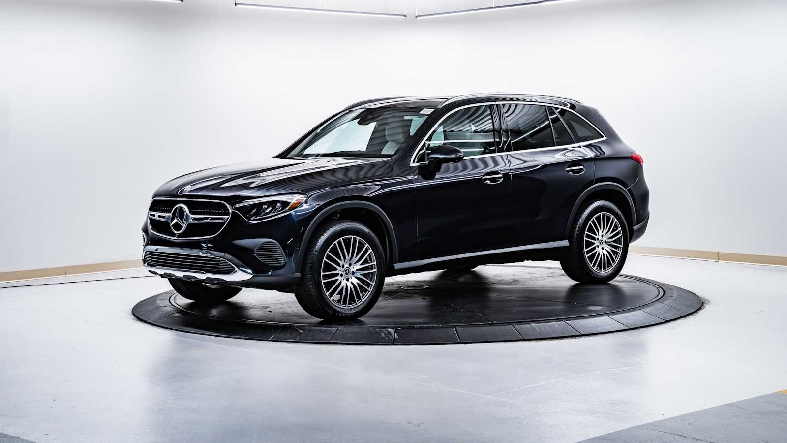 used 2023 Mercedes-Benz GLC 300 car, priced at $48,498