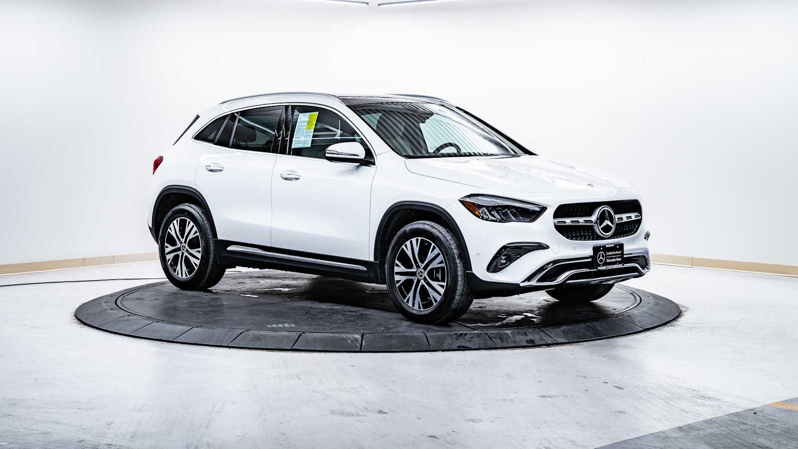 used 2025 Mercedes-Benz GLA 250 car, priced at $42,784