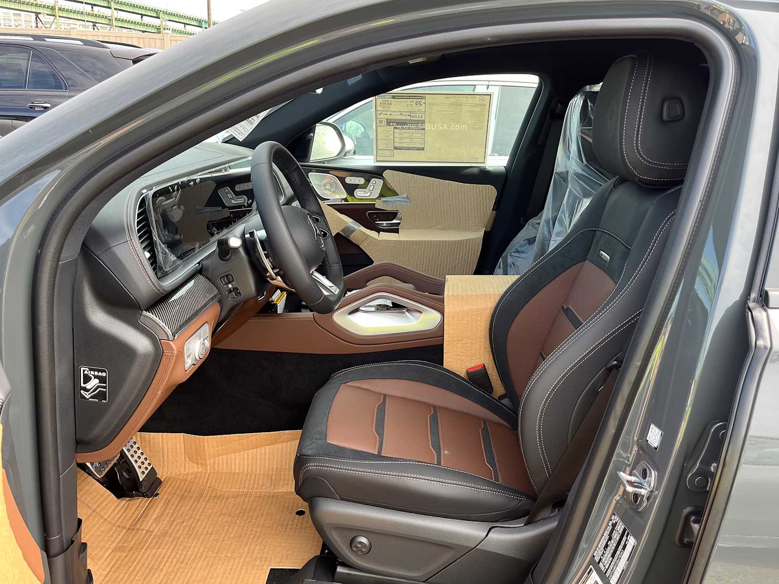 new 2025 Mercedes-Benz AMG GLE 53 car